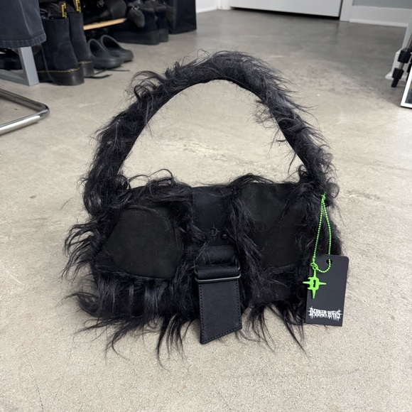 Faux Fur Shoulder Bag - Picture 2 of 8